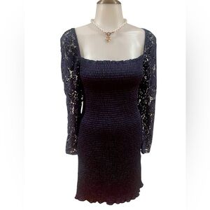 Abercrombie & Fitch Women’s Navy Lace Sleeve Bodycon Dress SZ M